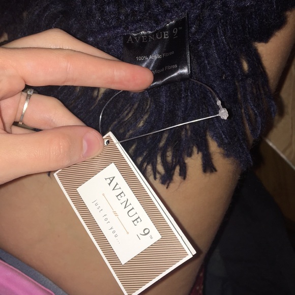 Navy Blue Neck Wrap with Brown Buttons - Picture 2 of 2